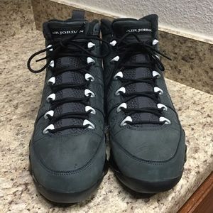 AIR JORDAN 9 RETRO "ANTHRACITE" Size 9.5